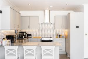 Executive Harborne House