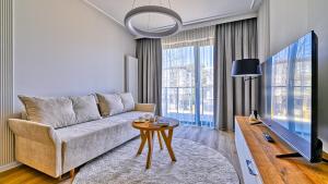 Rezydencja Niechorze D204 Eco Boho z 2 sypialniami z Basenem, Sauną, Jacuzzi, przy samej PLAŻY - 5D Apartments