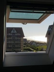 Equipped apartment on the edge of Cabourg Beach