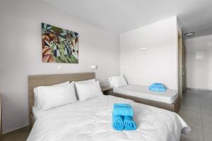 Blue Flag Beachfront Studios, Nilie Hospitality MGMT