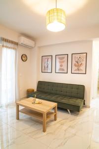 Feel Greek Hospitality #Θ023