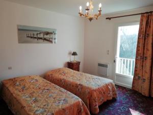 Chalets Charming Chalet with Swimming Pool in Quend : photos des chambres