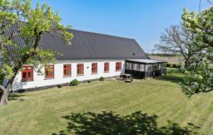 Amazing Home In Samsø With Wifi