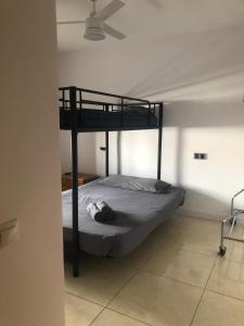 Espacioso Piso Gandia con Aire Acondicionado