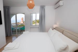 Seaside Golf haven in Cabopino Marbella