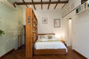 Rione Monty Balcony Studio