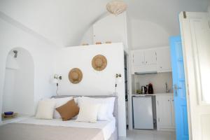 Genesis Cave Houses