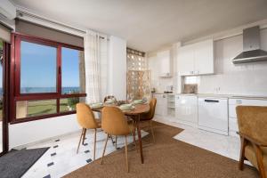 Beachfront Bliss in Mijas Costa 2-Bedroom Apartment in Lubina del Sol