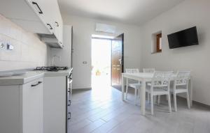 Gorgeous Home In Casalvelino With Wifi