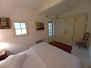 Villas Saint Palais sur Mer - EMPLACEMENT IDEAL - BELLE MAISON - Plage du Platin : photos des chambres