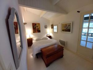 Villas Saint Palais sur Mer - EMPLACEMENT IDEAL - BELLE MAISON - Plage du Platin : photos des chambres