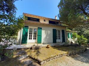 Villas Saint Palais sur Mer - EMPLACEMENT IDEAL - BELLE MAISON - Plage du Platin : photos des chambres