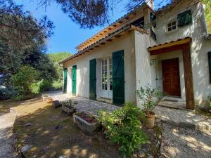 Villas Saint Palais sur Mer - EMPLACEMENT IDEAL - BELLE MAISON - Plage du Platin : photos des chambres