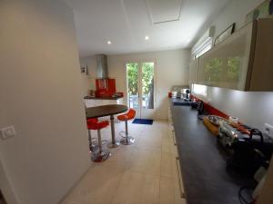 Villas Saint Palais sur Mer - EMPLACEMENT IDEAL - BELLE MAISON - Plage du Platin : photos des chambres