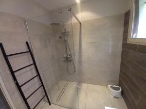 Villas Saint Palais sur Mer - EMPLACEMENT IDEAL - BELLE MAISON - Plage du Platin : photos des chambres