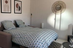 Appartements Bright apartment with balcony in the sun : photos des chambres