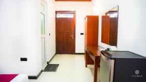 The Cave Regal Hotel