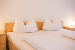 Ferienwohnpark Immenstaad am Bodensee Zwei-Zimmer-Apartment 53 24