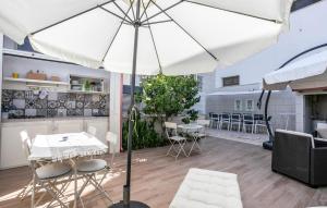 Nice Home In Punta Braccetto