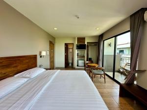 Mangrove Prestige Hotel