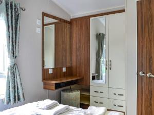 Sea View 59 - Uk45586