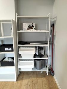 Casa con jardín vallado