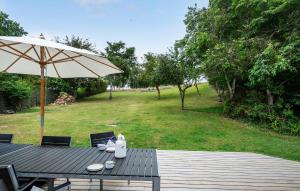 3 Bedroom Cozy Home In Martofte