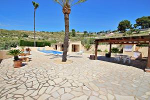Santa Ana - pretty holiday property with garden and private pool in Benissa