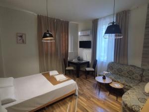 The English Guest House