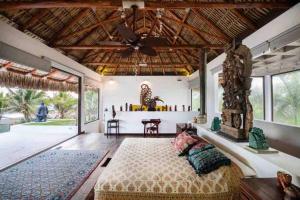 It has many valuable ASIAN ANTIQUES