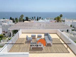 #128 Number 10 Villa by Home Holidays