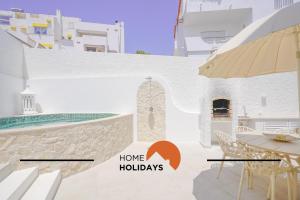 #128 Number 10 Villa by Home Holidays