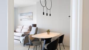 SUNSET SAILORS prime apartments