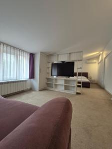 Apartament Magnolia Nearby City Center With Parking