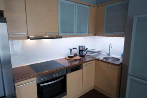 Portlight Apartment -at Marina Yacht Park, Old Town Gdynia