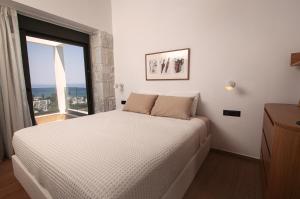 Olive Grove Panorama Suites-Luxury Sea View Villas in Halkidiki
