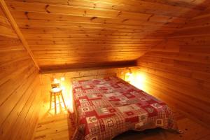 Chalets Chalet des Brimbelles, sejour au coeur de la nature au coeur de la vallee des lacs : photos des chambres