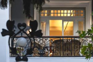 Victoria Mansion A Luxurious Neoclassical Experience