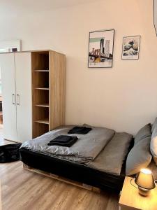 Gemütliche Altbauwohnung direkt am Bahnhof - Ruhig, Zentral mit Küche