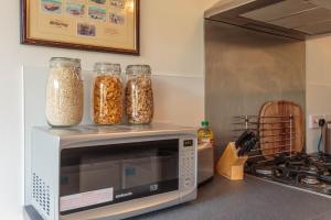 Free Parking - City Centre - 3 Bedrooms - 5 Guests