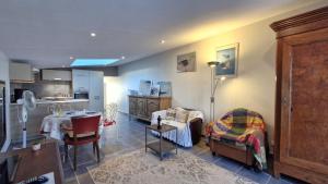 Saint Georges de Didonne - PETITE MAISON avec son petit coin de paradis extérieur