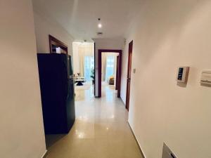 Cozy 1BR apartment in Marina