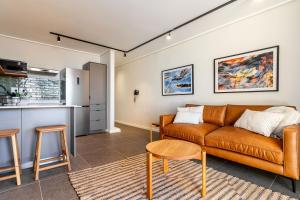 1-Bedroom Ocean-View Apartment Wavescapes, Muizenberg Beach