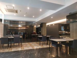 Sunday Hevea Hotel and Resort