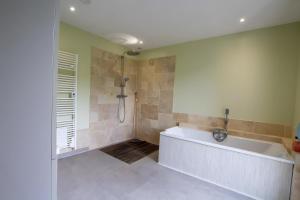 Charmante maison piscine privée