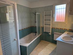 Villas Villa, 4 people with private pool : photos des chambres