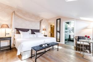 Room #18944528 room in Grand Hotel Don Gregorio