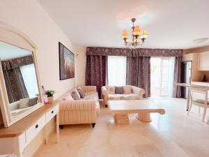 Townhouse in peaceful Palm Mar, Heated Pool, Parking! PM6