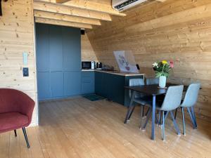 Appartements Chalet VercoreA 56 m2 pour 4 personnes au Domaine CollineA SPA Privatif : photos des chambres