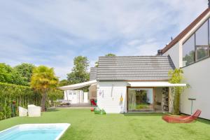 JAMES 73 - exceptional arty design villa near Royal Zoute Golf Club Knokke